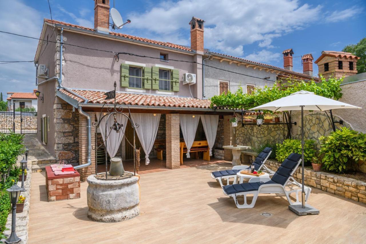 Rustic Istrian House Varesco Krnica Buitenkant foto