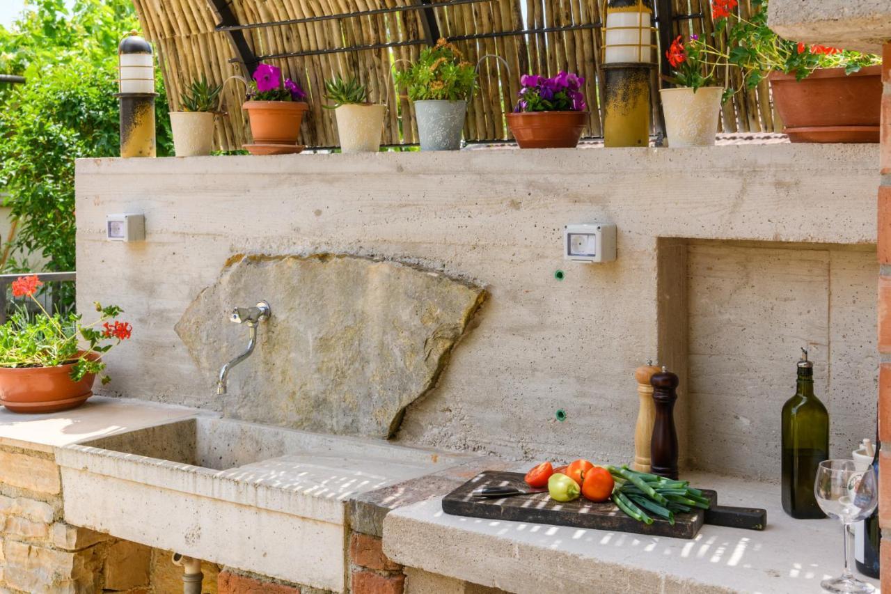 Rustic Istrian House Varesco Krnica Buitenkant foto