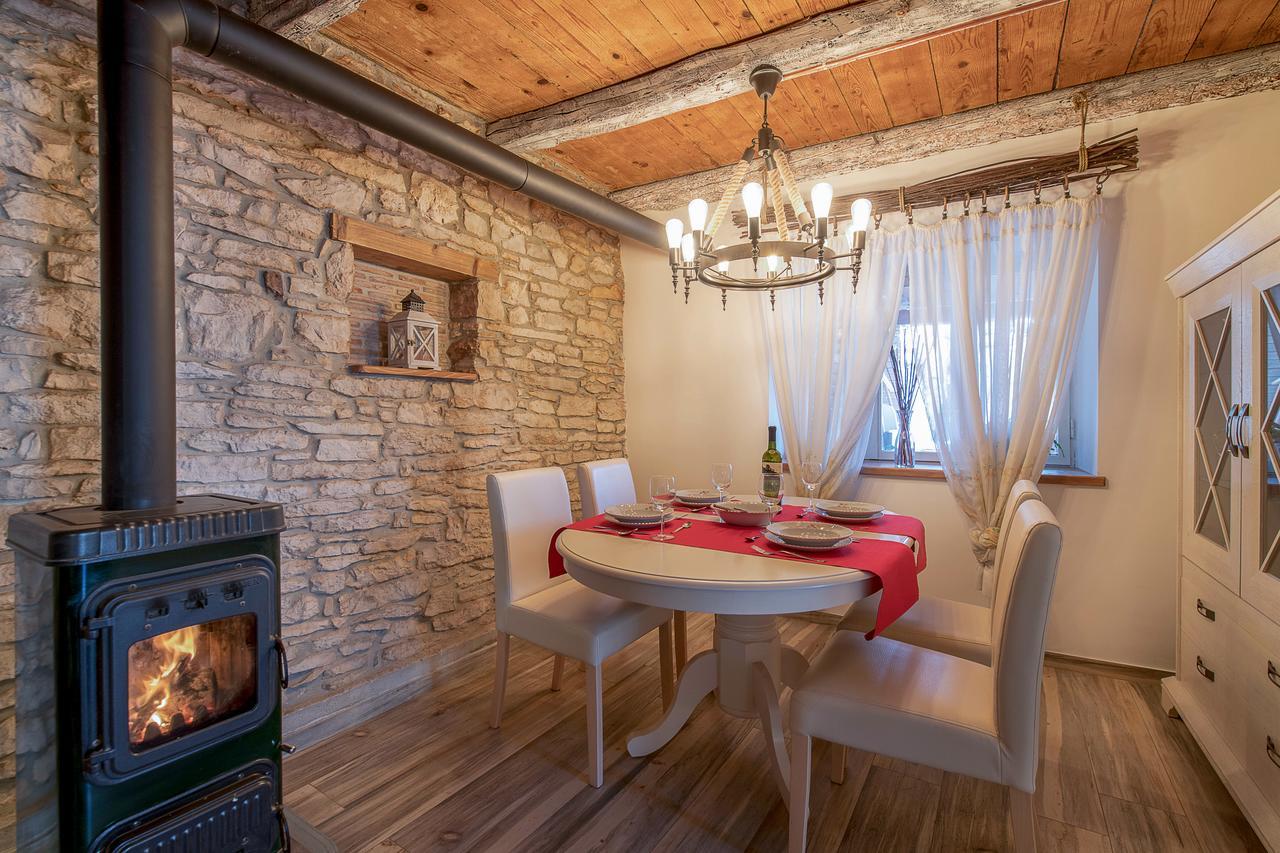 Rustic Istrian House Varesco Krnica Buitenkant foto