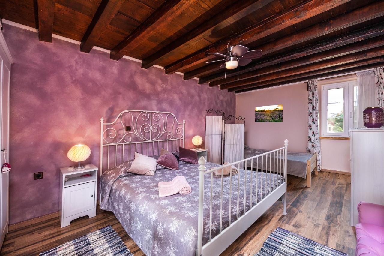 Rustic Istrian House Varesco Krnica Buitenkant foto